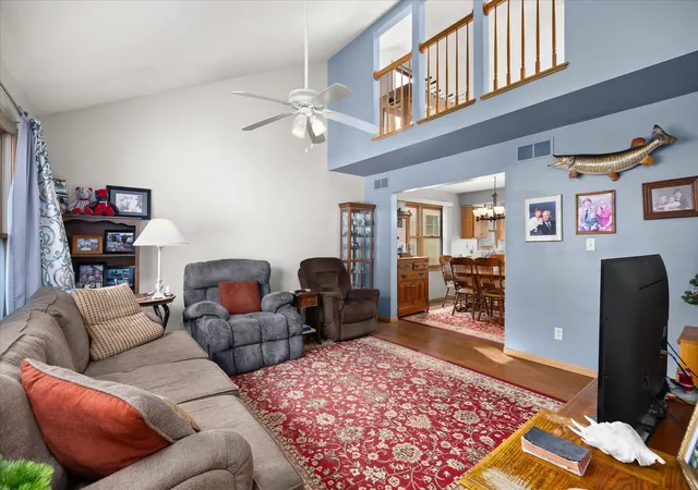 Photo 2 of House for sale at 803 Ashbury Way, Ottawa, IL 61350 | MLS# 12796854 | Listing updated on 2026-10-30