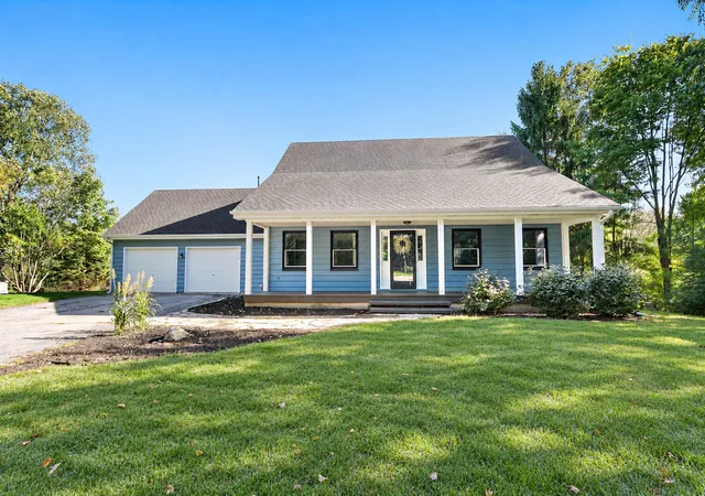 Single family home for sale at 39w255 Fabyan Pkwy, Geneva, IL 60134 | MLS# 12796897