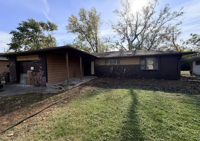Single family home for sale at 277 Rich Rd, Park Forest, IL 60466 | MLS# 12796922