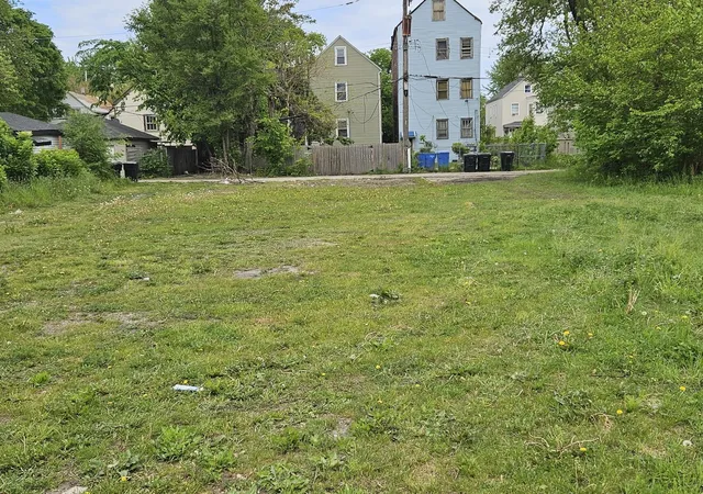 Land for sale at 5323 S Wolcott Ave, Chicago, IL 60609 | MLS# 12796947