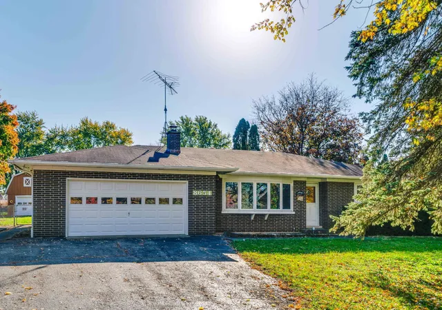 Photo 1 of Single family home for sale at 8654 Richardson Rd, Spring Grove, IL 60081 | MLS# 12796953 | Listing updated on 2026-10-30