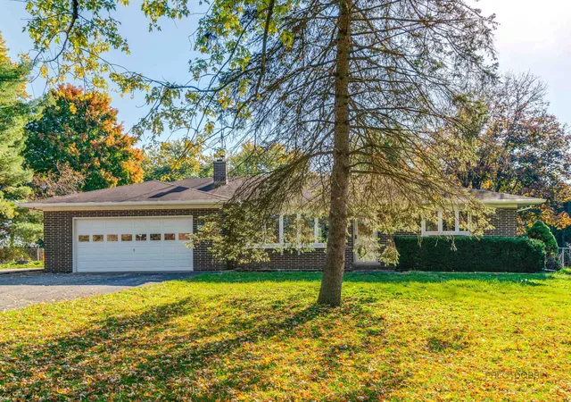 Photo 1 of Single family home for sale at 8654 Richardson Rd, Spring Grove, IL 60081 | MLS# 12796953 | Listing updated on 2026-10-30