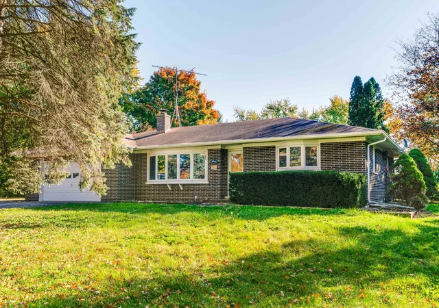 Photo 2 of Single family home for sale at 8654 Richardson Rd, Spring Grove, IL 60081 | MLS# 12796953 | Listing updated on 2026-10-30