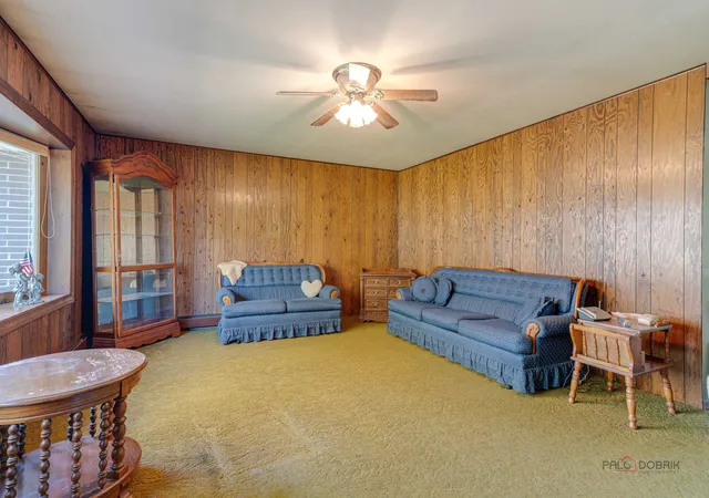 Photo 3 of Single family home for sale at 8654 Richardson Rd, Spring Grove, IL 60081 | MLS# 12796953 | Listing updated on 2026-10-30