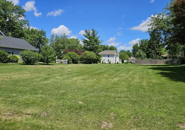 Photo 3 of Land for sale at 1627 Lake Holiday Dr, Lake Holiday, IL 60548 | MLS# 12796989 | Listing updated on 2026-10-30