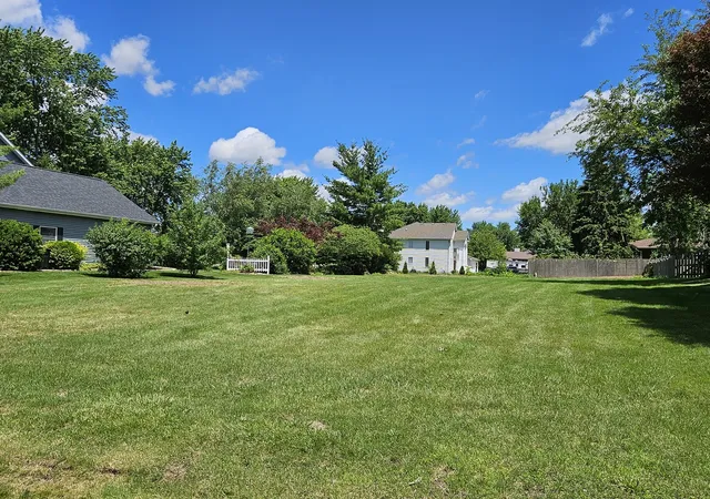 Photo 4 of Land for sale at 1627 Lake Holiday Dr, Lake Holiday, IL 60548 | MLS# 12796989 | Listing updated on 2026-10-30