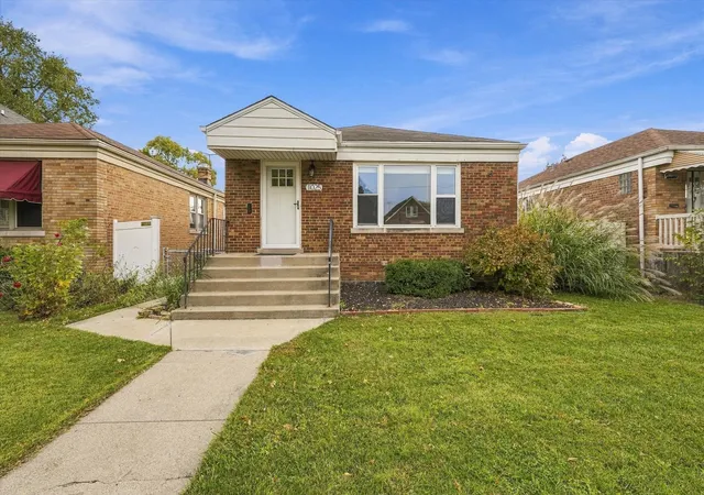 Photo 1 of Single family home for sale at 11025 S Ridgeway Ave, Chicago, IL 60655 | MLS# 12797002 | Listing updated on 2026-10-29
