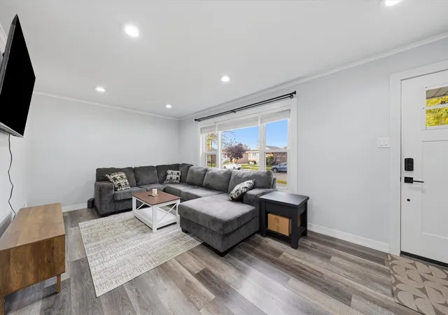 Photo 2 of Single family home for sale at 11025 S Ridgeway Ave, Chicago, IL 60655 | MLS# 12797002 | Listing updated on 2026-10-29