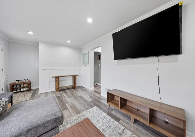 Photo 3 of Single family home for sale at 11025 S Ridgeway Ave, Chicago, IL 60655 | MLS# 12797002 | Listing updated on 2026-10-29