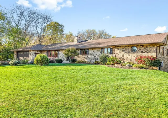Photo 2 of Single family home for sale at 690 Valley Frg Trl, Rockton, IL 61072 | MLS# 12797023 | Listing updated on 2026-10-30