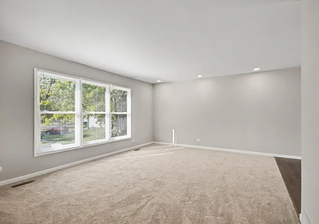 Photo 3 of Single family home for sale at 538 Castle Ct, Bolingbrook, IL 60440 | MLS# 12797029 | Listing updated on 2026-10-29