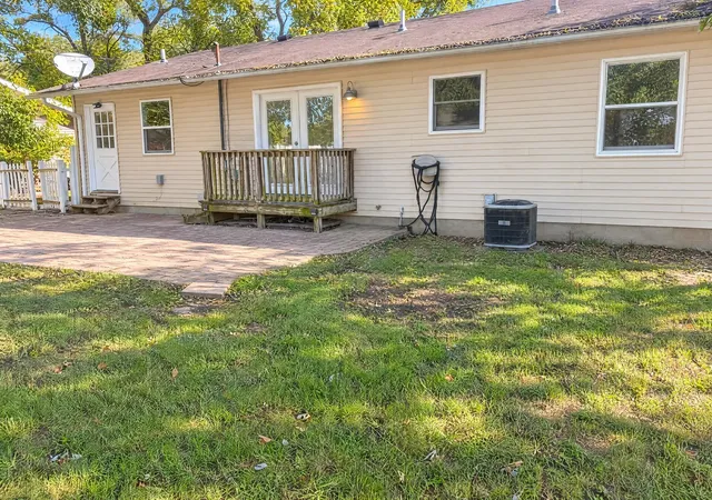 Photo 4 of Single family home for sale at 3725 School Dr, Morris, IL 60450 | MLS# 12797054 | Listing updated on 2026-10-29