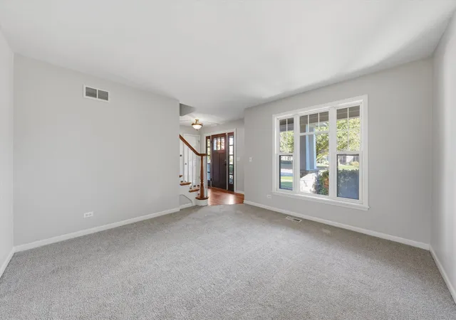 Photo 4 of Single family home for sale at 5311 Switch Grass Ln, Naperville, IL 60564 | MLS# 12797068 | Listing updated on 2026-10-29