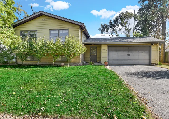 Photo 1 of Single family home for sale at 18743 Kings Rd, Homewood, IL 60430 | MLS# 12797073 | Listing updated on 2026-10-29