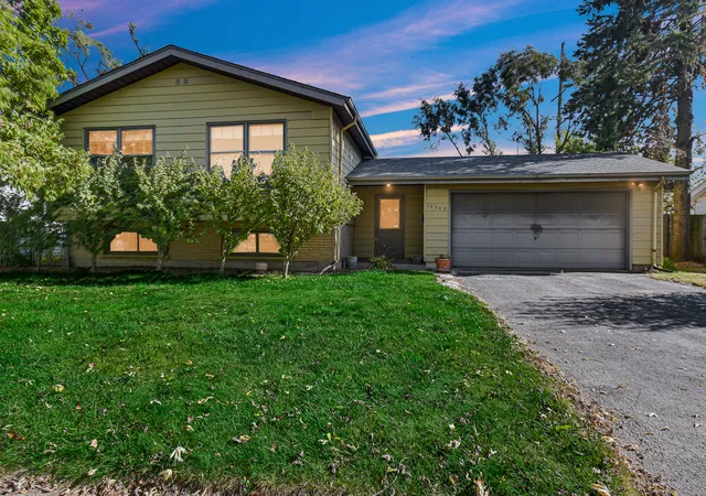Photo 1 of Single family home for sale at 18743 Kings Rd, Homewood, IL 60430 | MLS# 12797073 | Listing updated on 2026-10-29