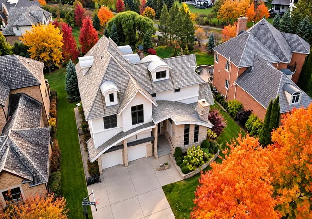 Photo 2 of Single family home for sale at 1888 Sawgrass St, Vernon Hills, IL 60061 | MLS# 12797097 | Listing updated on 2026-10-29