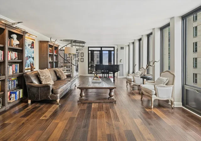 Listing Photo 1 - Condo for sale in building located at 100 E Walton St, Chicago, IL 60611 - Unit #41DE