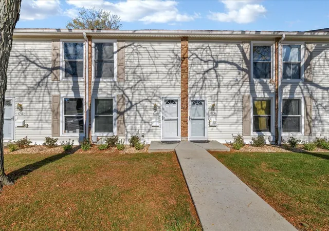 Photo 1 of Townhouse for sale at 1710 Ardwick Dr, Hoffman Estates, IL 60169 | MLS# 12797137 | Listing updated on 2026-10-30