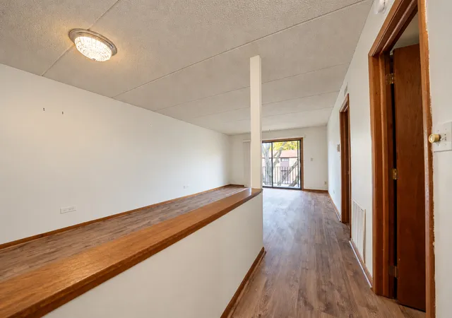 Listing Photo 4 - Condo for sale in building located at 6221 N Niagara Ave, Chicago, IL 60631 - Unit #408