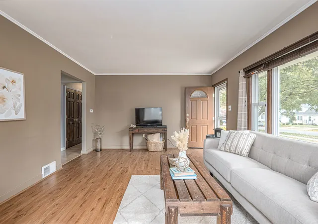 Photo 3 of Single family home for sale at 227 S Randall Rd, Aurora, IL 60506 | MLS# 12797227 | Listing updated on 2026-10-29