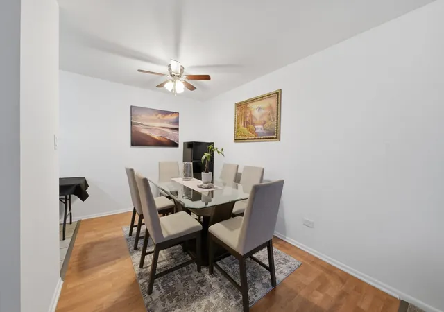 Photo 4 of Condo for sale at 1500 Robin Cir #213, Hoffman Estates, IL 60169 | MLS# 12797261 | Listing updated on 2026-10-30