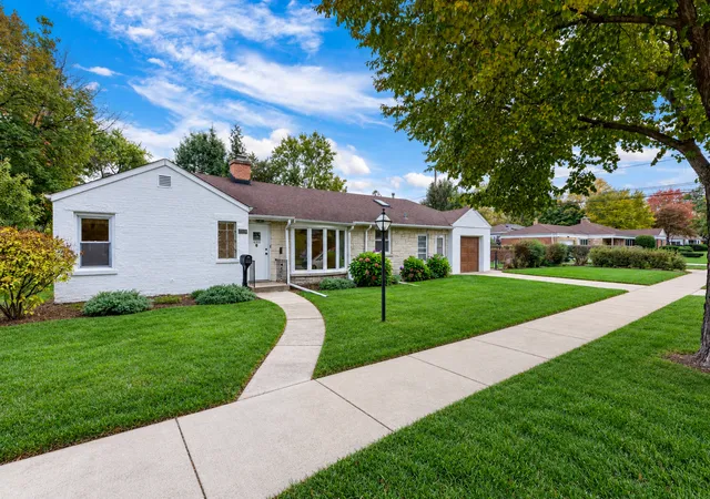 Photo 2 of Single family home for sale at 4305 Keeney St, Skokie, IL 60076 | MLS# 12797269 | Listing updated on 2026-10-30