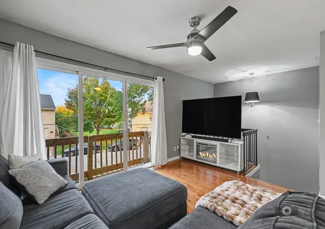 Photo 4 of Townhouse for sale at 1478 Elder Dr #0, Aurora, IL 60506 | MLS# 12797286 | Listing updated on 2026-10-29
