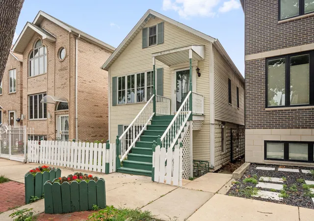 Multi family home for sale at 3517 S Lowe Ave, Chicago, IL 60609 | MLS# 12797311