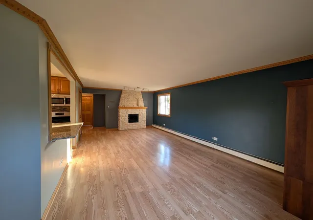 Listing Photo 1 - Condo for sale in building located at 5348 Waterbury Dr, Crestwood, IL 60418 - Unit #1905