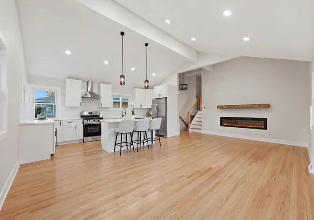 Photo 1 of Single family home for sale at 1032 61st Street, Downers Grove, IL 60516 | MLS# 12797325 | Listing updated on 2026-10-30