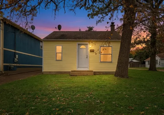Single family home for sale at 22 Rushmore Rd, Fox Lake, IL 60020 | MLS# 12797356