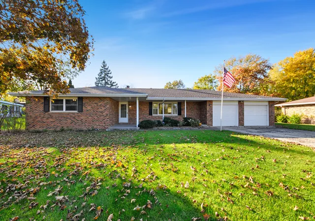Photo 1 of Single family home for sale at 136 Luther Ln, Frankfort, IL 60423 | MLS# 12797384 | Listing updated on 2026-10-30