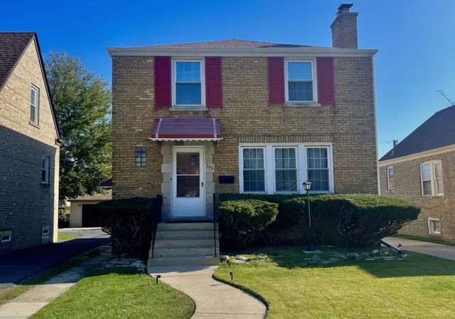 Photo 1 of Single family home for sale at 353 Bellwood Ave, Bellwood, IL 60104 | MLS# 12797390 | Listing updated on 2026-10-29