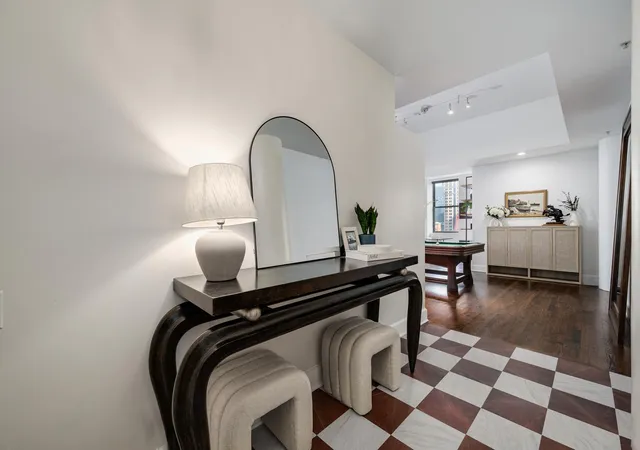 Photo 2 of Condo for sale at 165 N Canal St #1412, Chicago, IL 60606 | MLS# 12797392 | Listing updated on 2026-10-29