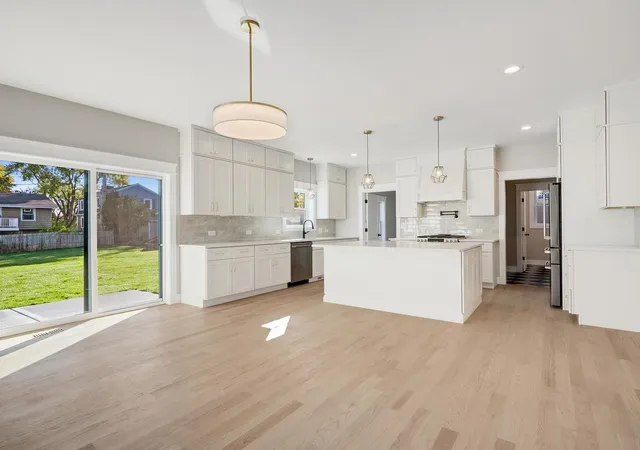 Photo 2 of Single family home for sale at 4533 Highland Ave, Downers Grove, IL 60515 | MLS# 12797439 | Listing updated on 2026-10-30