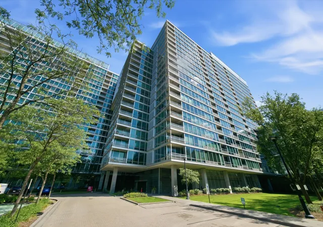 Photo 1 of Condo for sale at 9655 Woods Dr #1806, Skokie, IL 60077 | MLS# 12797498 | Listing updated on 2026-10-29