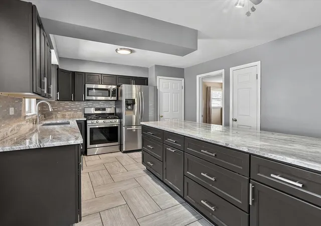 Photo 1 of Single family home for sale at 2712 W 97th Place, Evergreen Park, IL 60805 | MLS# 12797506 | Listing updated on 2026-10-29