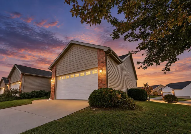 Photo 1 of Townhouse for sale at 171 Cassidy Rd, Normal, IL 61761 | MLS# 12797554 | Listing updated on 2026-10-30