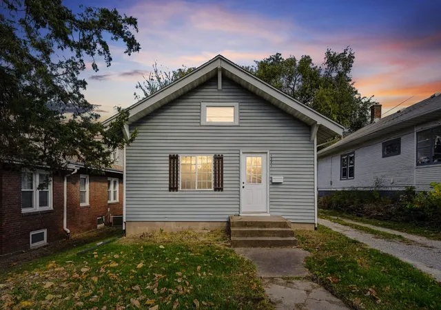 Photo 1 of Single family home for sale at 1221 25th Avenue, Rock Island, IL 61201 | MLS# 12797603 | Listing updated on 2026-10-30