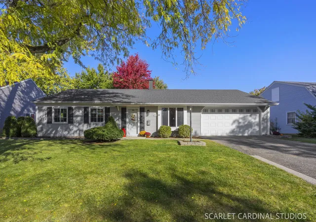 Photo 1 of Single family home for sale at 27 Fieldpoint Rd, Montgomery, IL 60538 | MLS# 12797612 | Listing updated on 2026-10-30