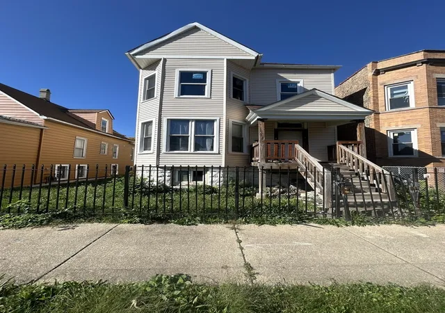 Multi family home for sale at 414 N Lawler Ave, Chicago, IL 60644 | MLS# 12797627