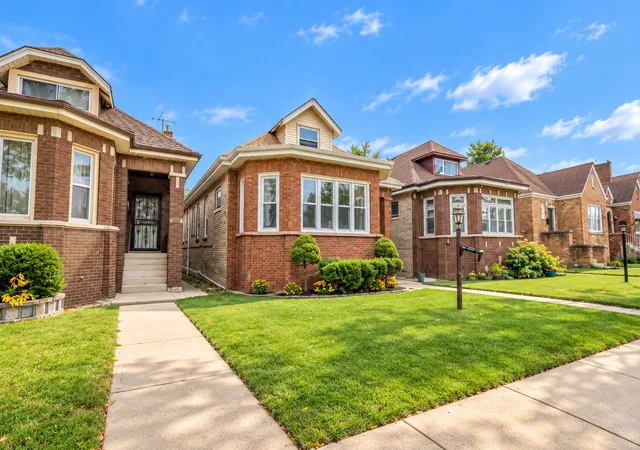 Photo 1 of Single family home for sale at 9217 S Marshfield Ave, Chicago, IL 60620 | MLS# 12797628 | Listing updated on 2026-10-30