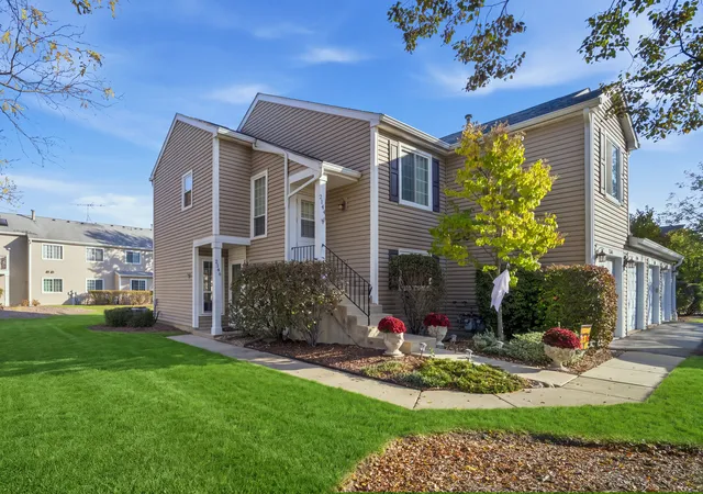 Photo 1 of Townhouse for sale at 2146 Southwind Cir, Schaumburg, IL 60194 | MLS# 12797676 | Listing updated on 2026-10-30