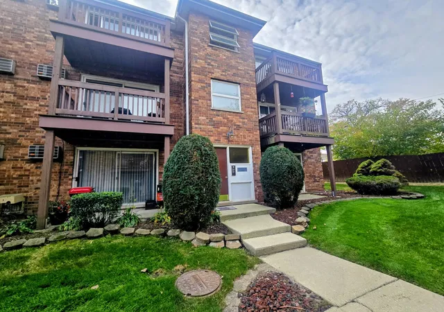Photo 1 of Condo for sale at 14810 Ketelaar Dr #1W, Midlothian, IL 60445 | MLS# 12797691 | Listing updated on 2026-10-30