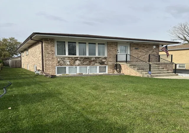 Photo 2 of Single family home for sale at 8532 S 78th Avenue, Bridgeview, IL 60455 | MLS# 12797723 | Listing updated on 2026-10-30
