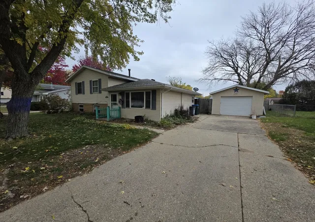 Photo 1 of Single family home for sale at 1303 Garfield St, Rock Falls, IL 61071 | MLS# 12797727 | Listing updated on 2026-10-30