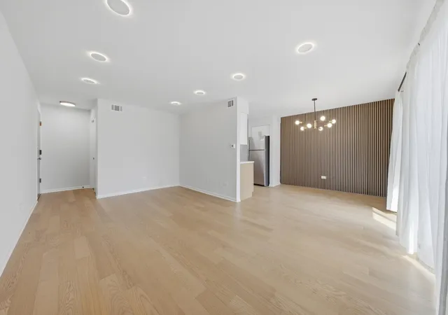 Photo 3 of Condo for sale at 10851 S Keating Ave #3B, Oak Lawn, IL 60453 | MLS# 12797734 | Listing updated on 2026-10-30
