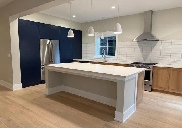 Photo 4 of Single family home for sale at 4419 N Spaulding Ave, Chicago, IL 60625 | MLS# 12797738 | Listing updated on 2026-10-30