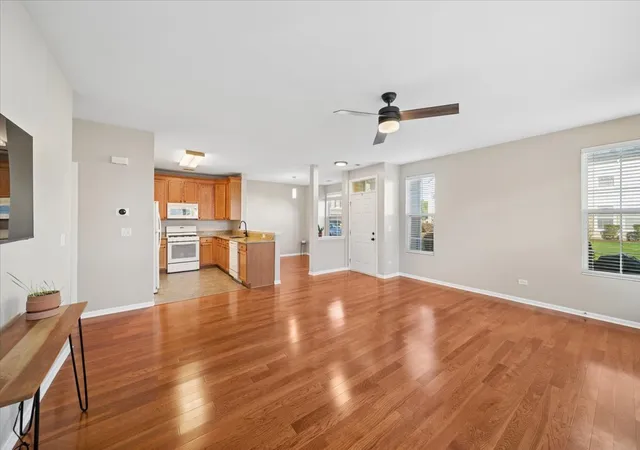 Photo 4 of Townhouse for sale at 5110 Eastchester Ct #5110, Plainfield, IL 60586 | MLS# 12797779 | Listing updated on 2026-10-30