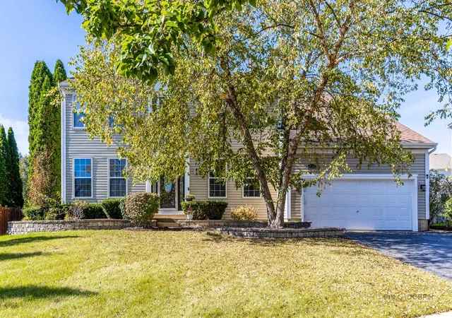 Photo 1 of Single family home for sale at 416 Ptarmigan Pl, Lindenhurst, IL 60046 | MLS# 12797829 | Listing updated on 2026-10-30